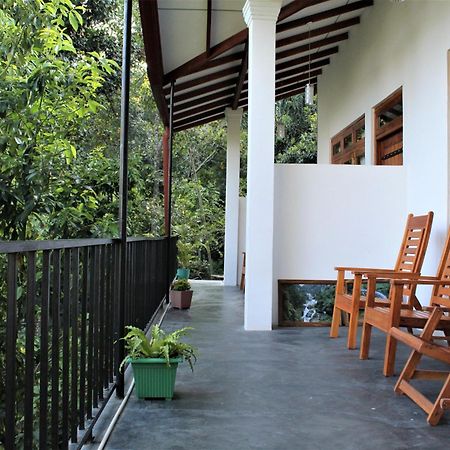 Amado Homestay Ella Exterior photo