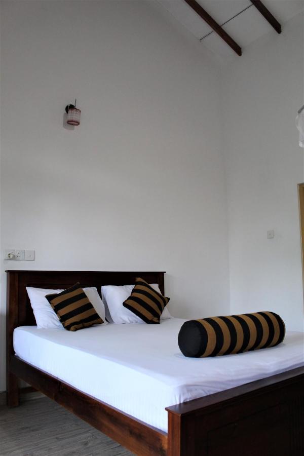 Amado Homestay Ella Exterior photo